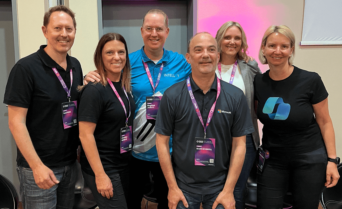 von links: Toni Pohl, Christina Wheeler, Siegfried Jagott, Scott Schnoll, Laurie Pottmeyer, Martina Grom